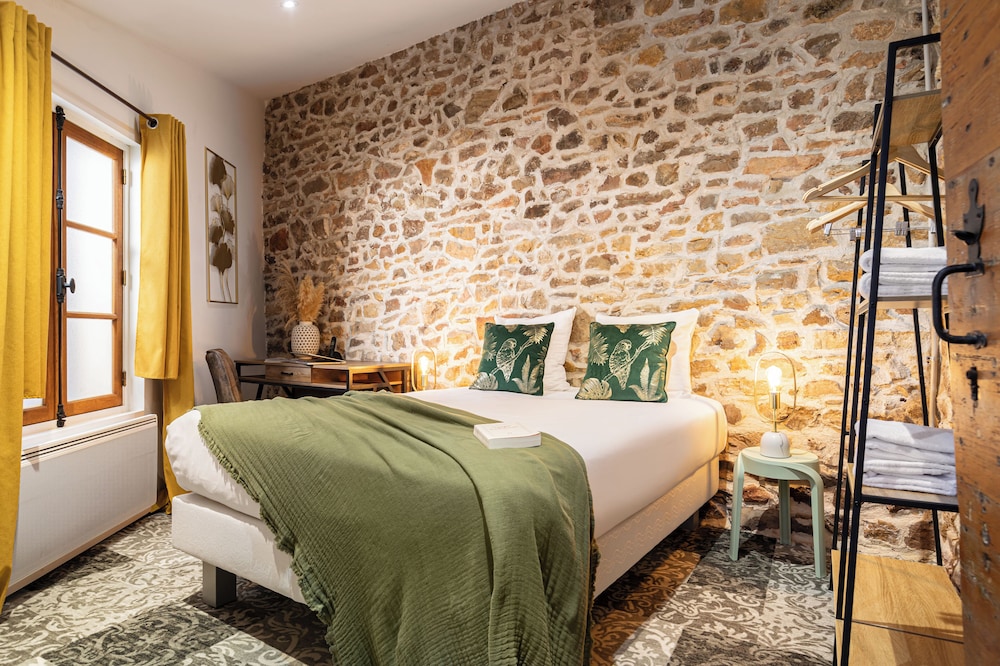 Le Savigny 8/50