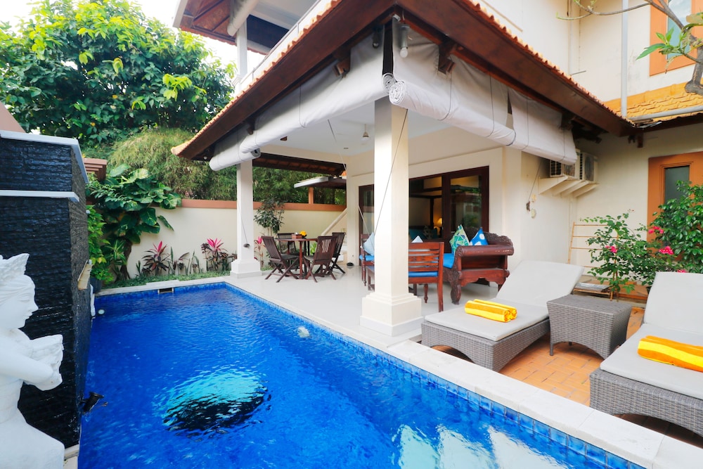 Heliconia Villa 5/77