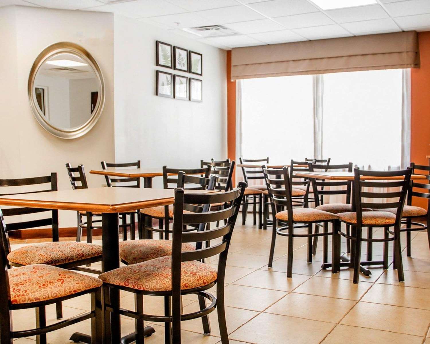 Sleep Inn & Suites Oklahoma City Northwest 14/17