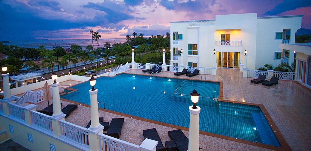 Krabi Front Bay Resort 46/50