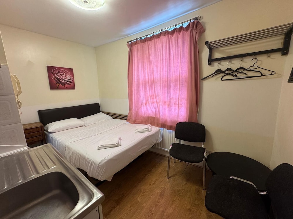 Anwar House 23/50