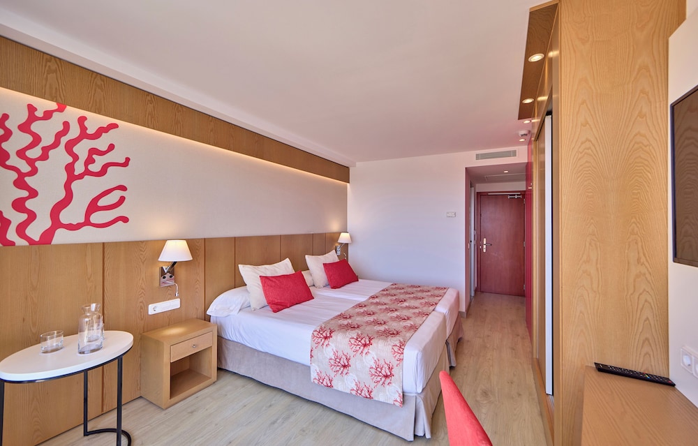 Universal Hotel Perla 14/50