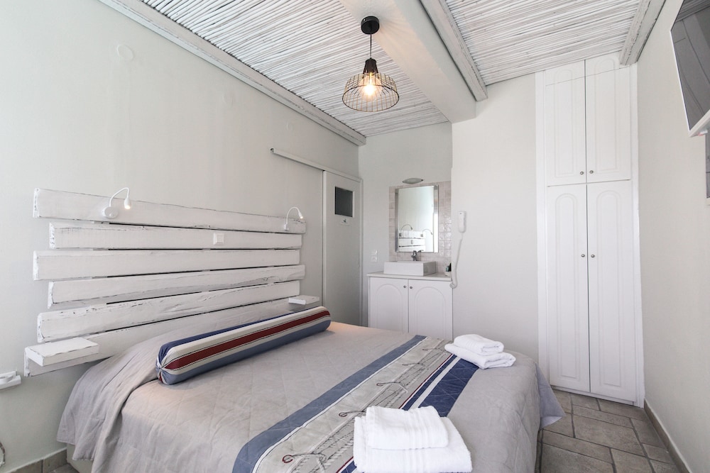 Standard, Single, Pool View, Pool Floor، Villa Ilias 4/5