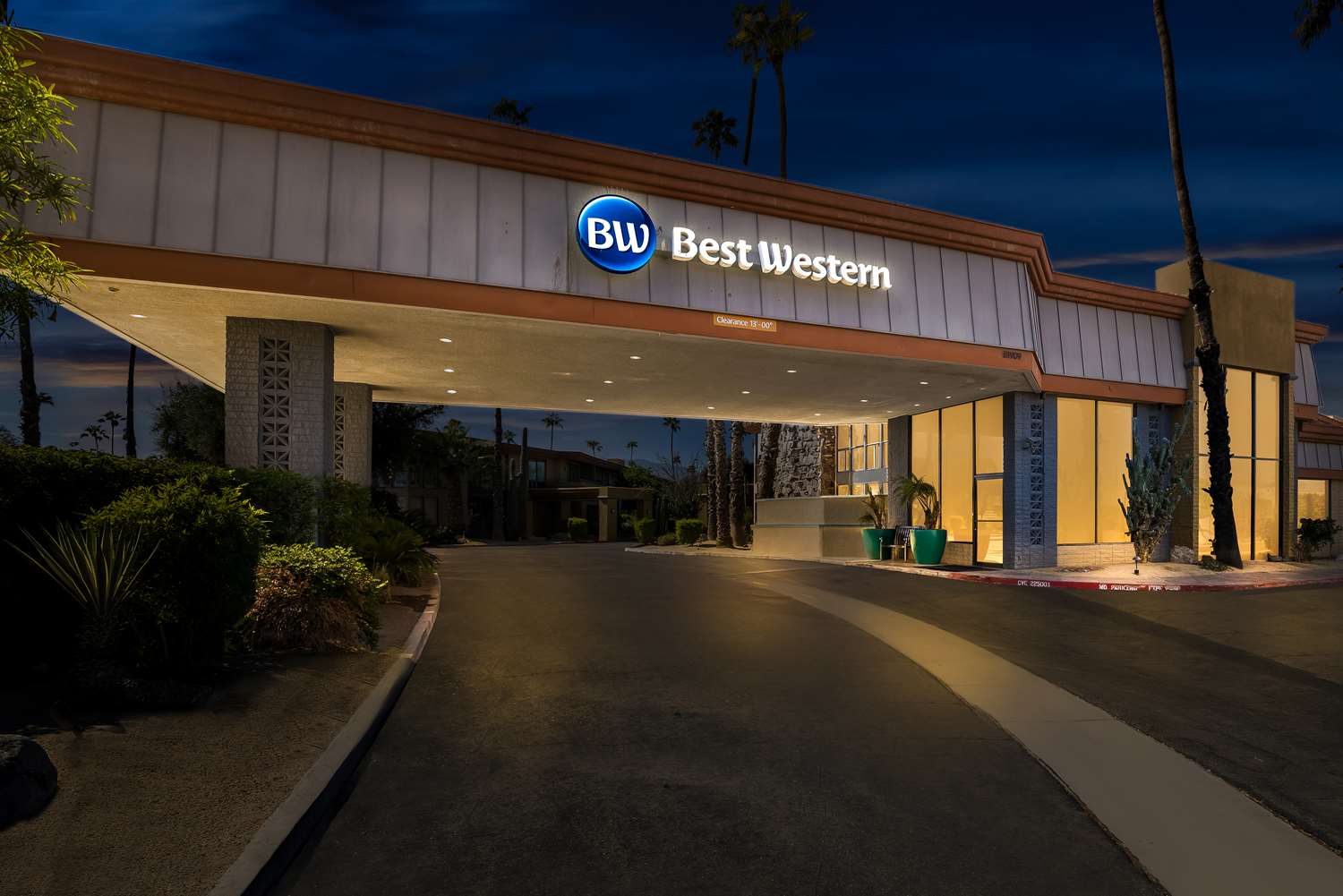 Best Western Date Tree Hotel 2/49