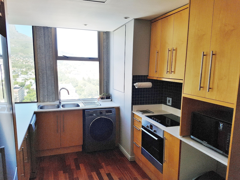 ITC Hospitality Group Two Bedrooms Cartwright's Corner 34/45