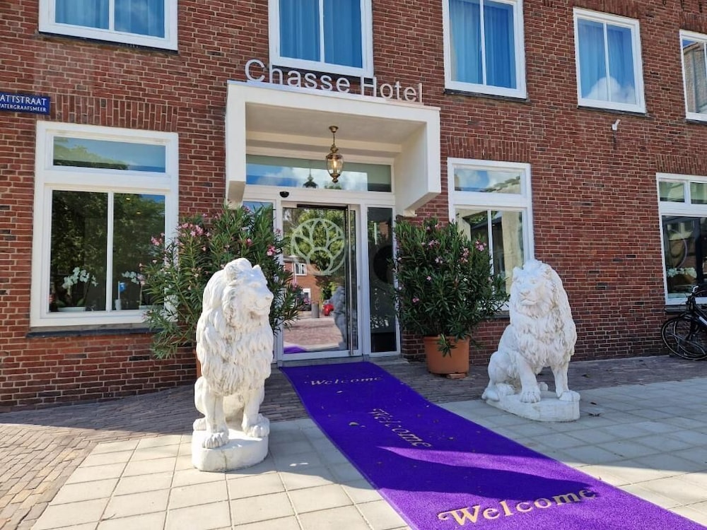 Chasse Residency Hotel 35/46