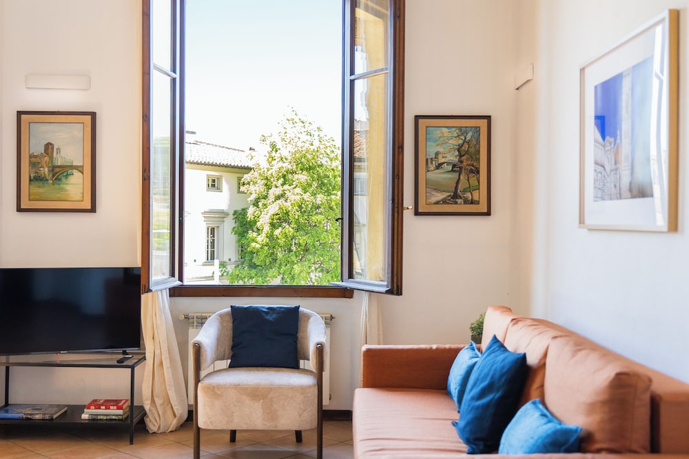 Rental In Rome Rosselli Palace Apartment 5 36/49