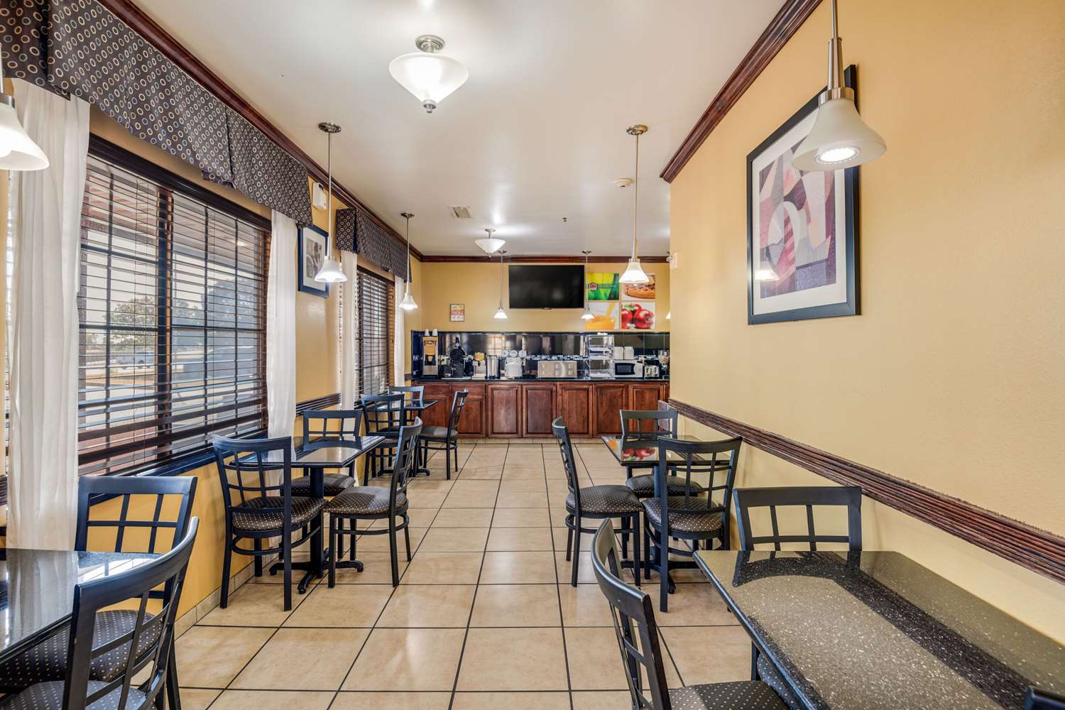 Econo Lodge Lubbock I-27 15/20