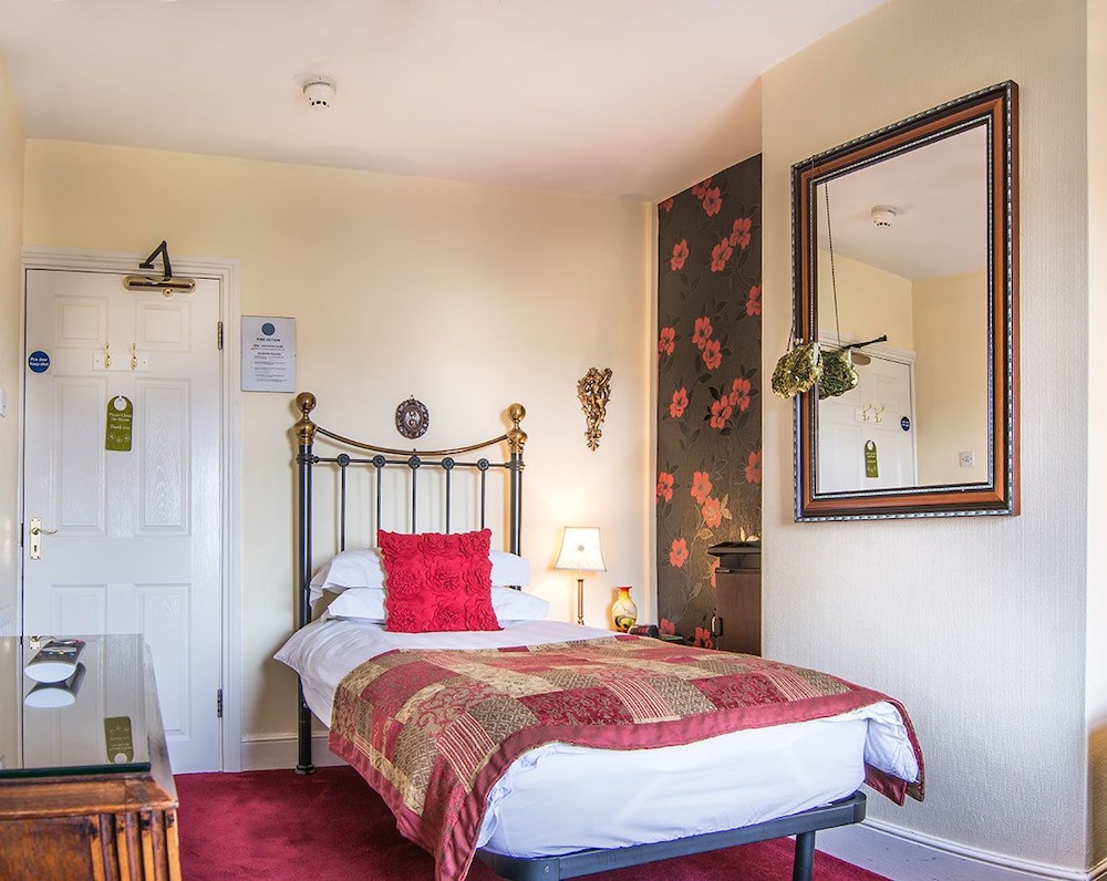 Creston Villa Guest House 7/33