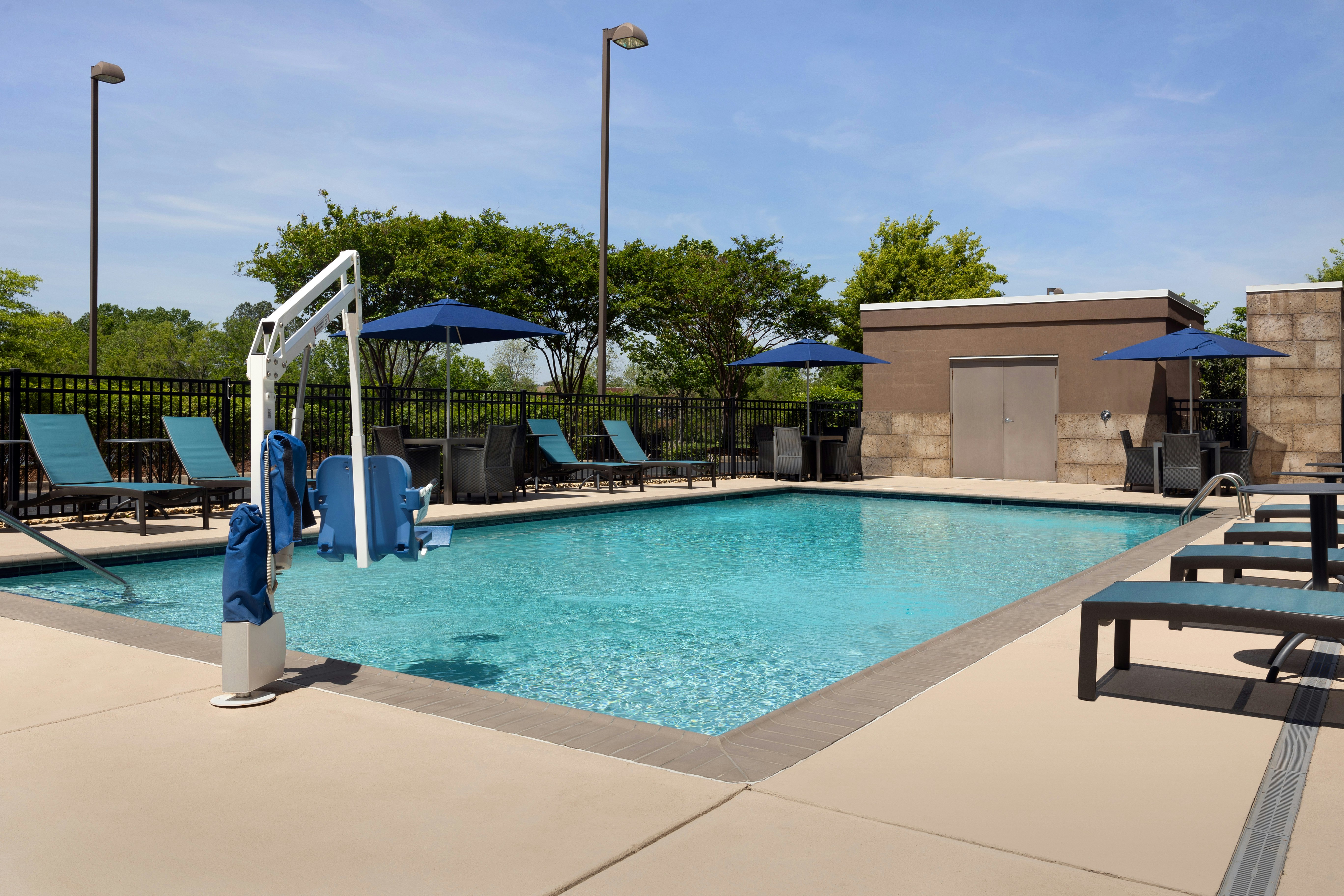 Hampton Inn And Suites Huntsville/Research Park Area 65/65