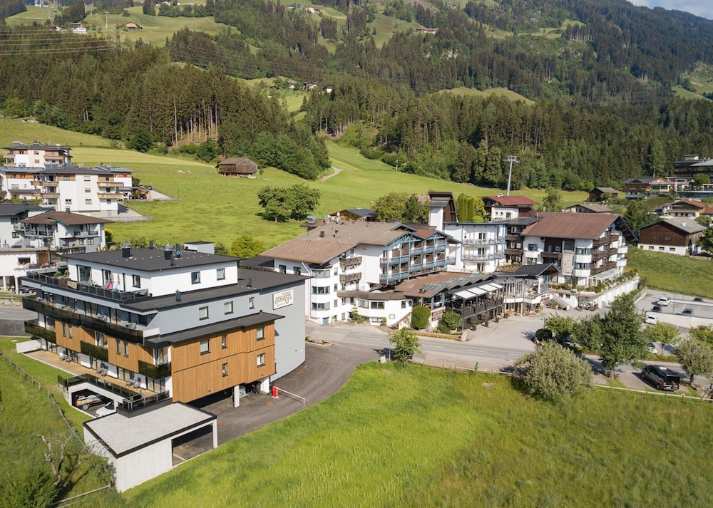Wohlfuhlhotel Schiestl 46/50
