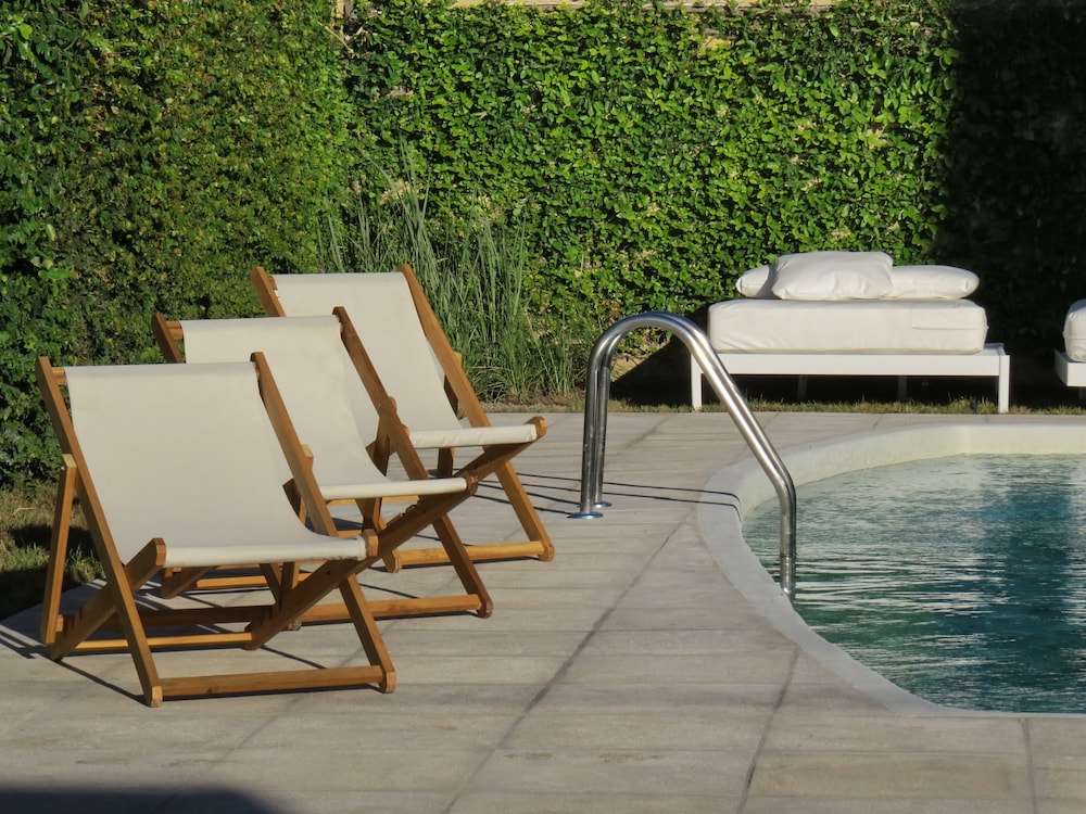Atlantico Boutique Hotel 61/66