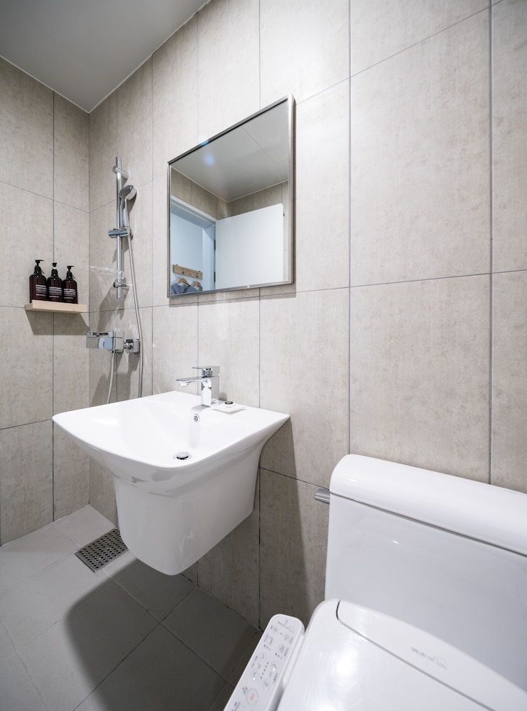 H Avenue Hotel Dongdaemun Sungshin 44/49