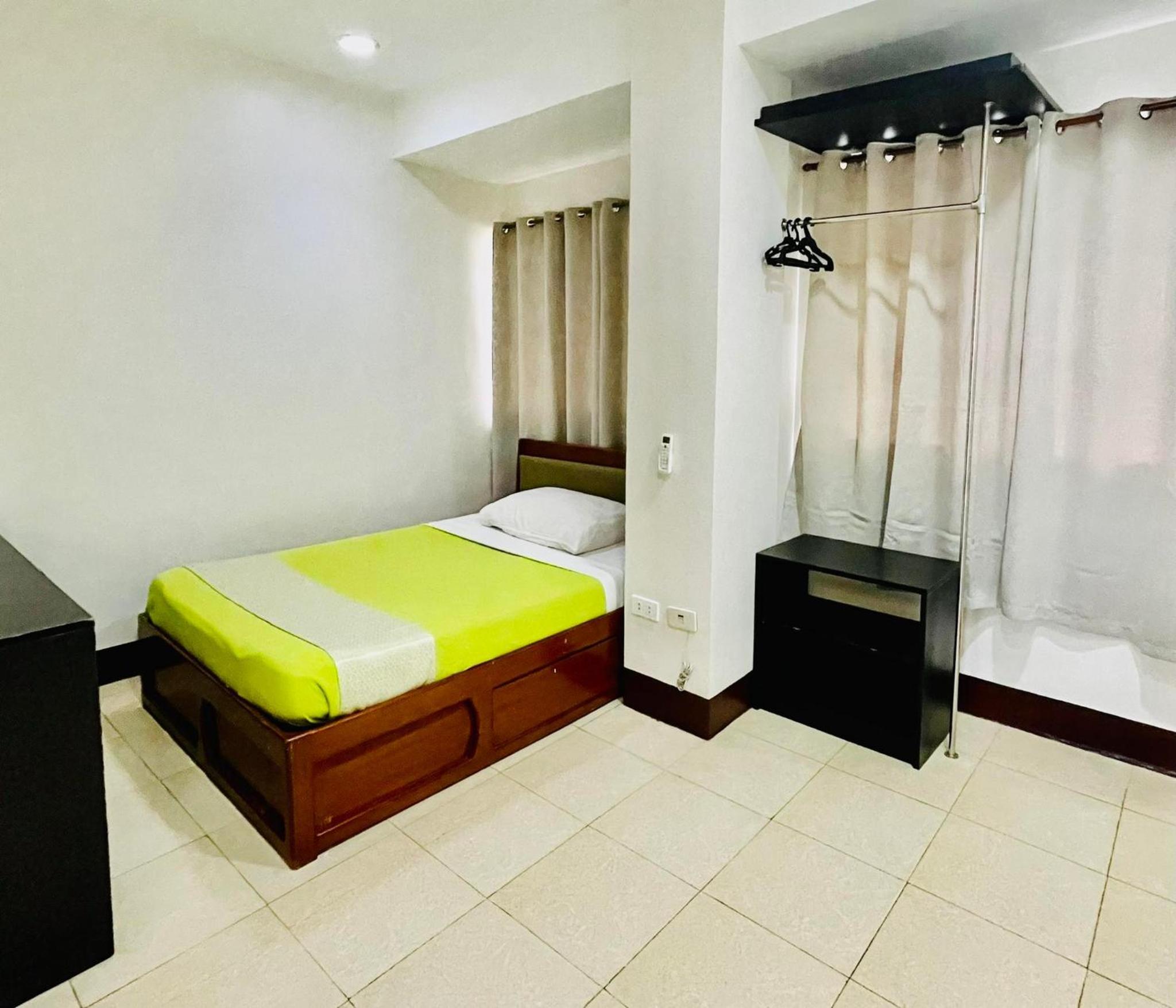 Park Avenue Residence Inn &amp; Suites 11/27