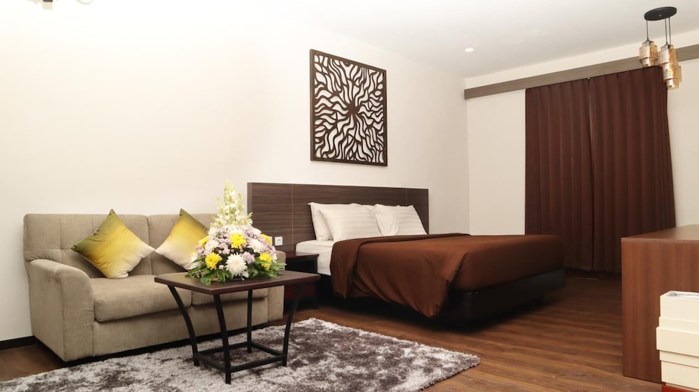 Kusuma Agrowisata Resort Convention Hotel 51/64