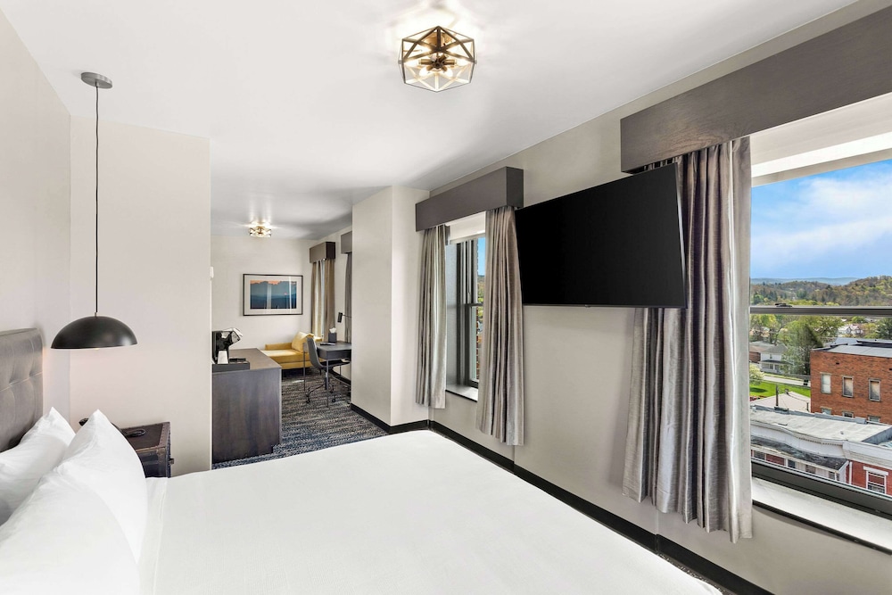 Tygart Hotel, Ascend Hotel Collection Elkins WV 26/66