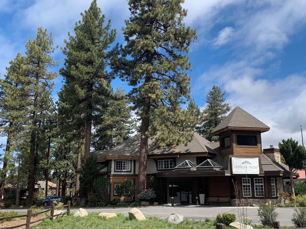 Holiday Inn Express South Lake Tahoe 6/60