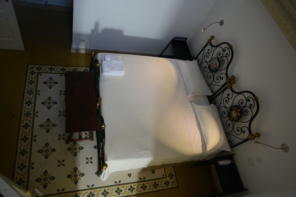 Casa Diva 18/64