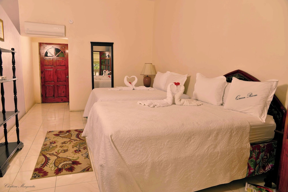 Chateau Margarite Villa 32/50