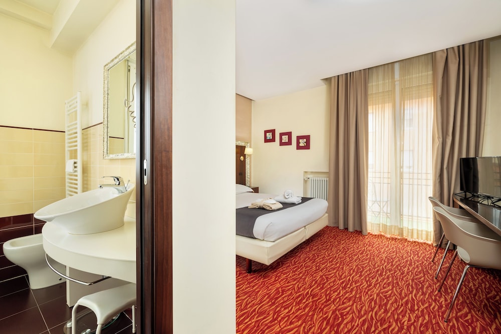 Hotel Maggiore Bologna 31/63