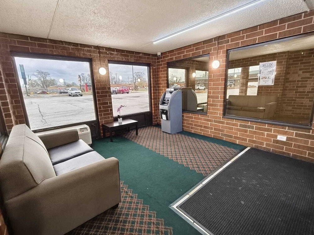 Plaza Hotel By OYO Calumet Park Near Alsip I 57 45/62