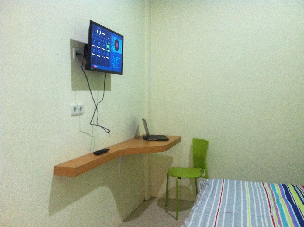 LIVING PEACE HOUSE 17/17
