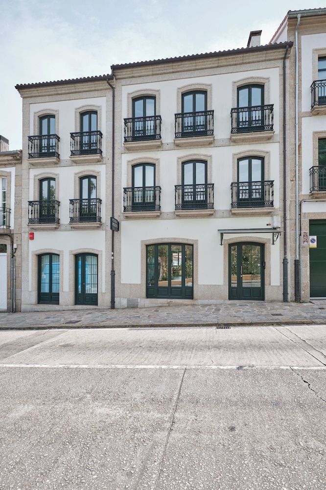 Pombal Rooms Santiago 35/50