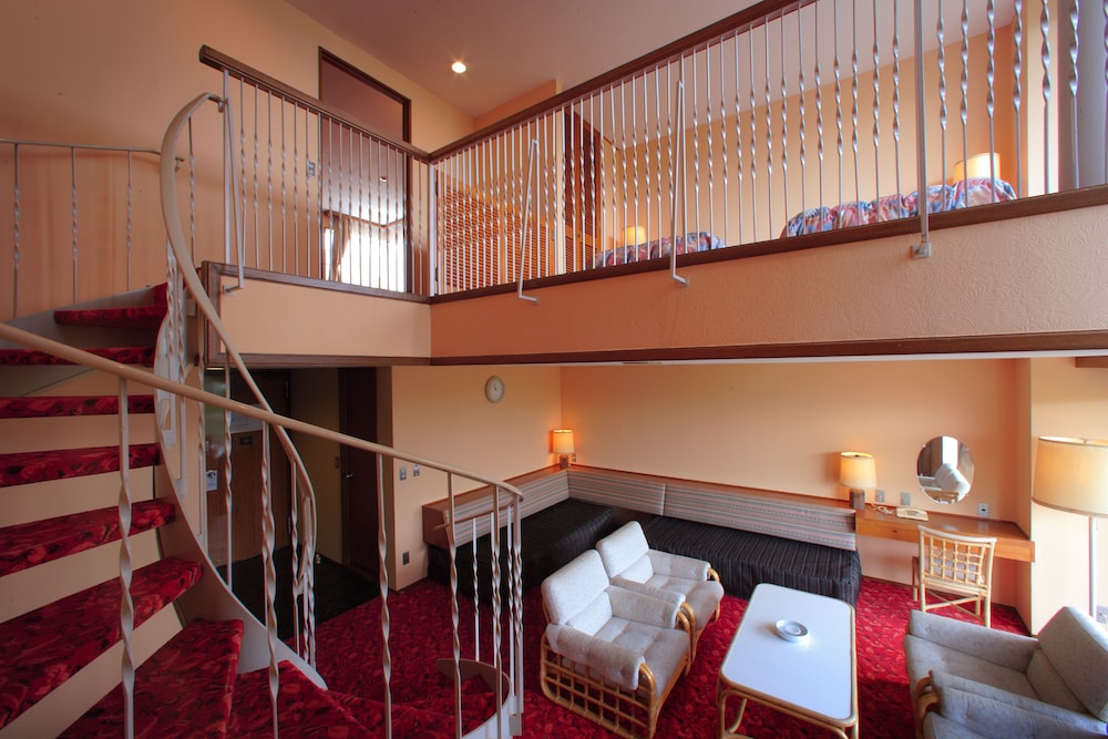 Maisonette, Suite, 4 Beds, 2 Sofa