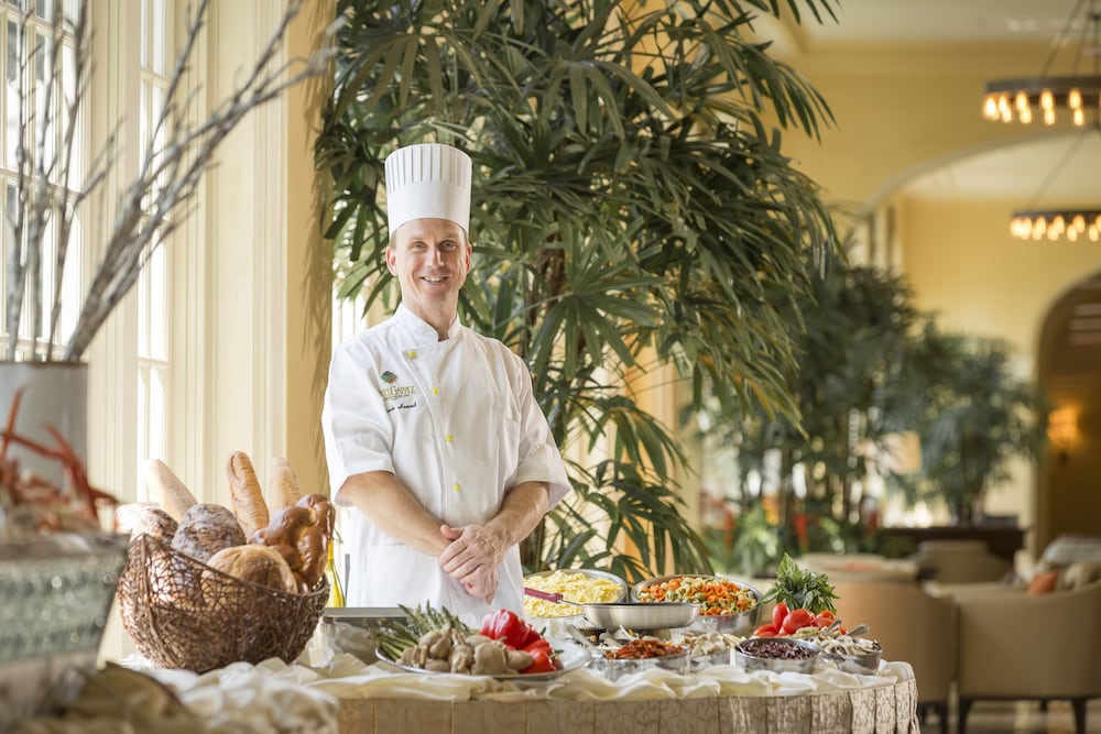 Grand Galvez Resort, Autograph Collection 24/62