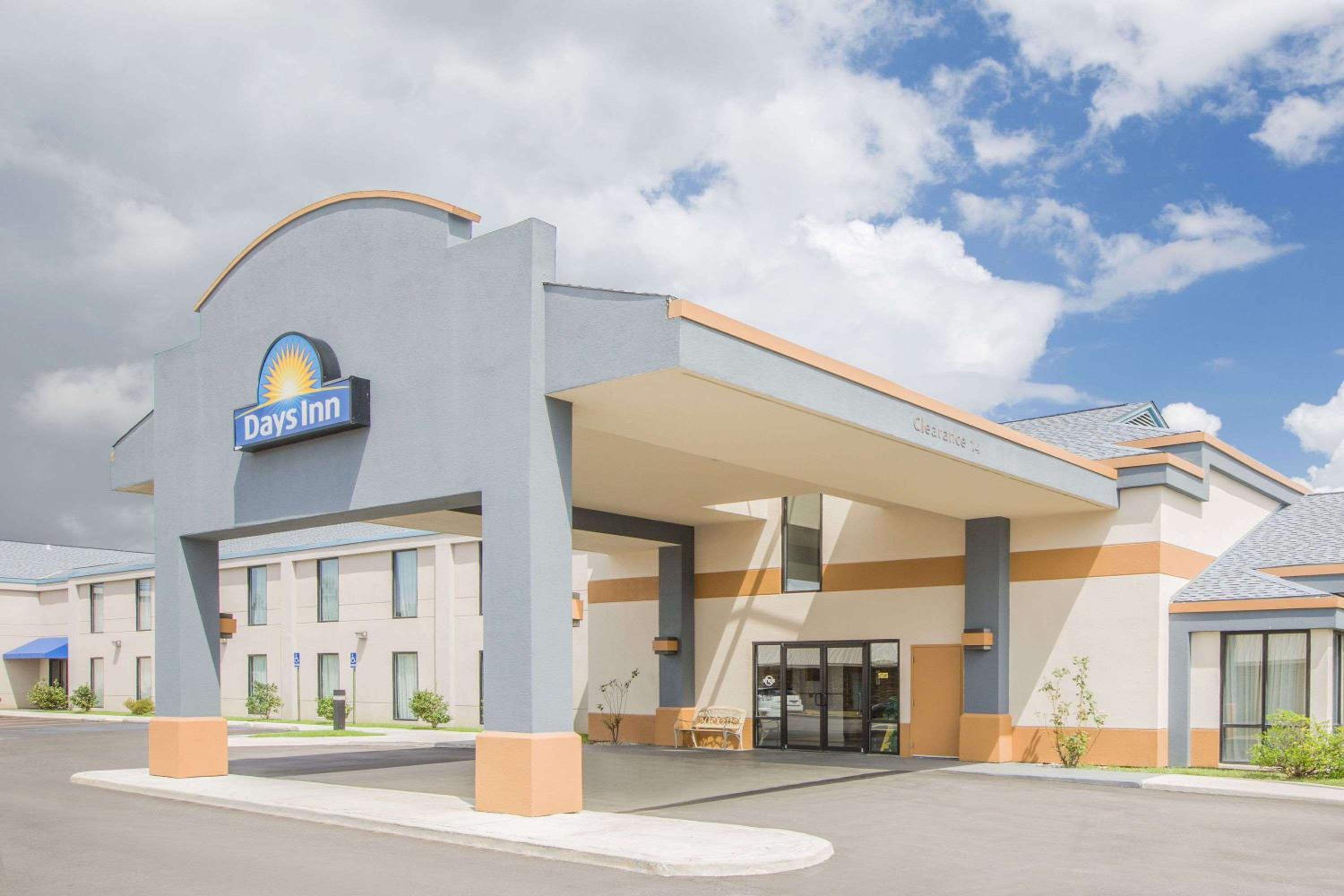 Days Inn by Wyndham Hattiesburg MS 3/49
