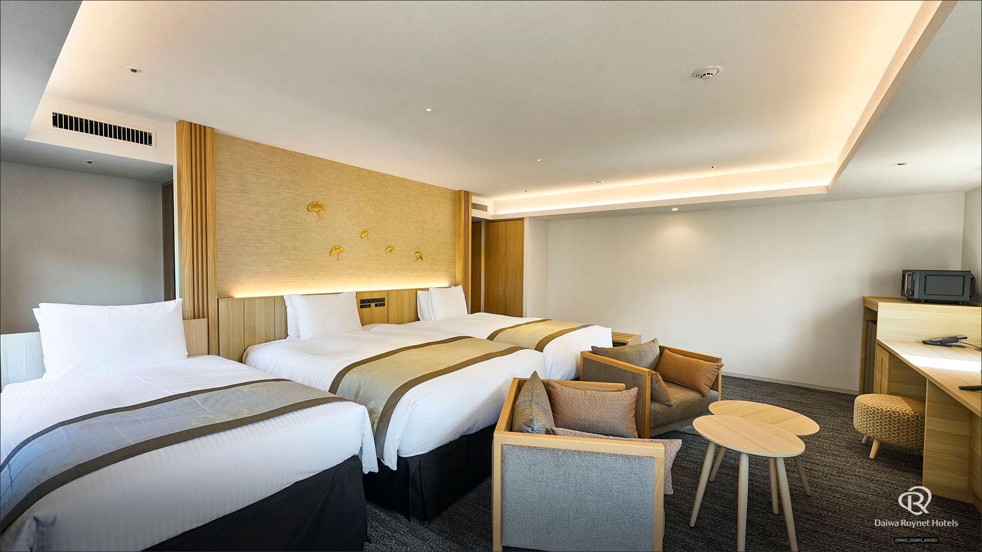 Junior Suite, 3 Beds