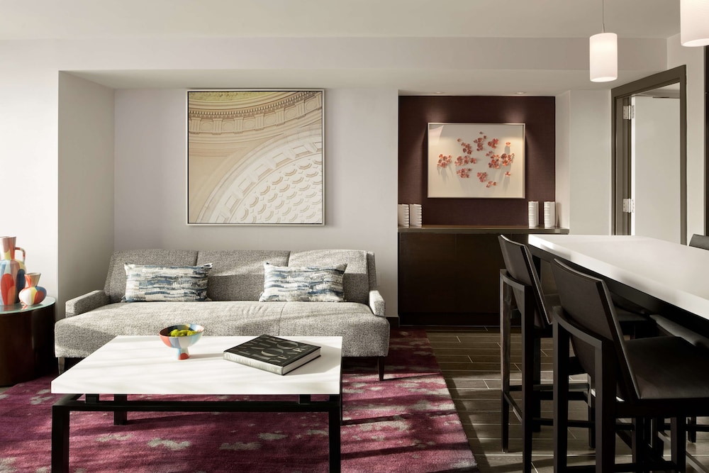 Hilton Washington DC National Mall The Wharf 39/76