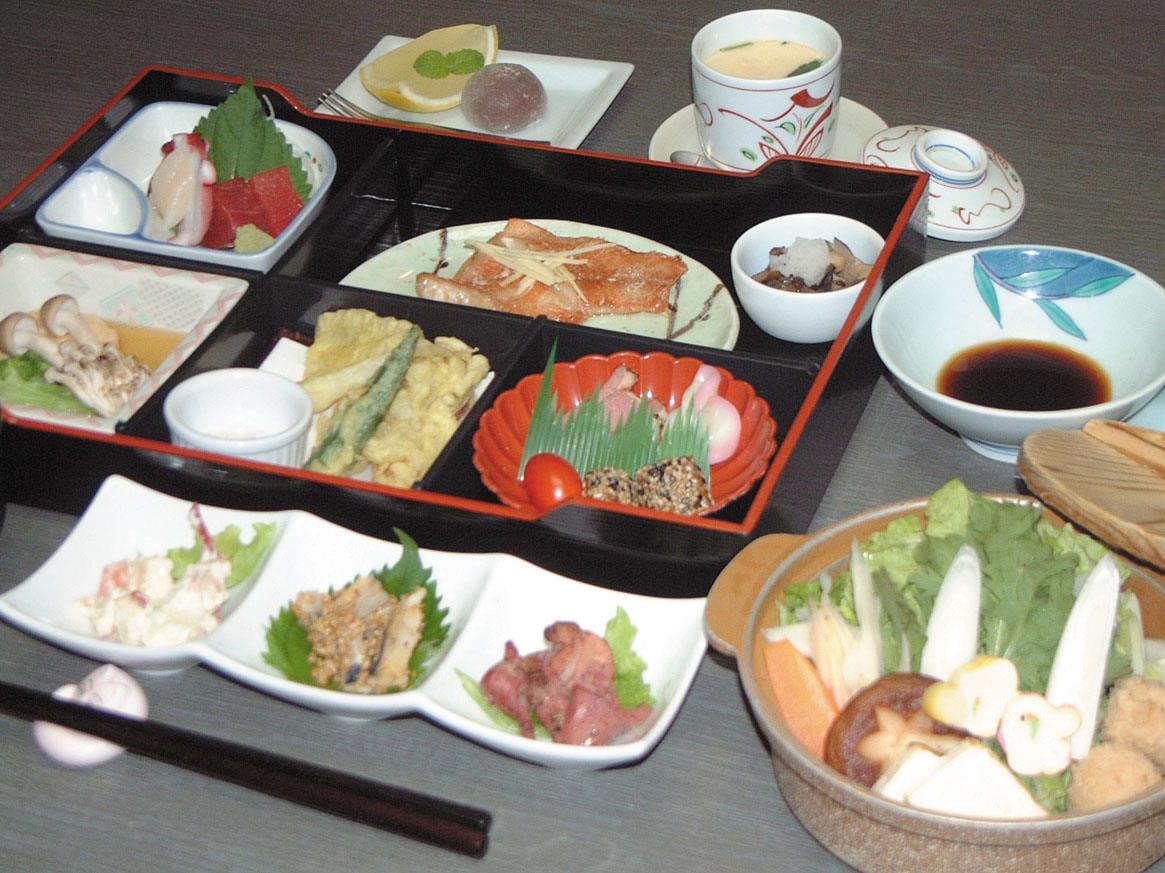 Bandai Atami Spa Kirakuya Inn 10/26