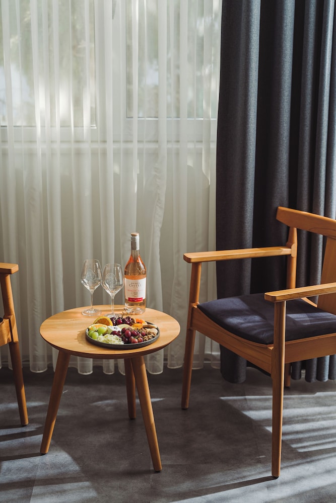 Ingate Hotel 40/50