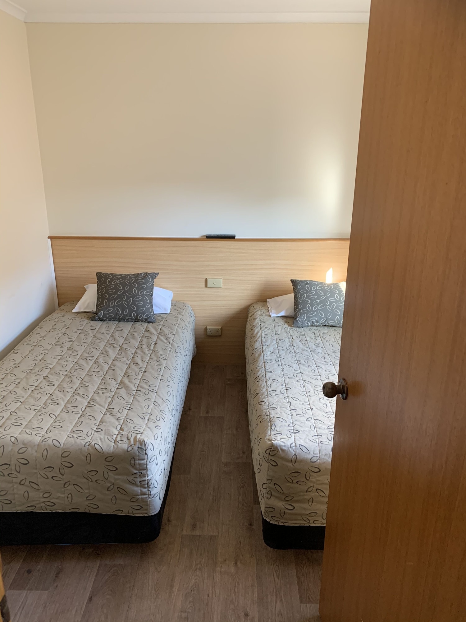 Family, Triple, 1 Queen and 3 Single Beds