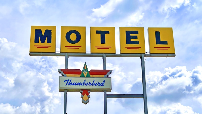 Thunderbird Motel Hillsboro 2/16