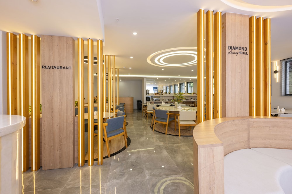 Diamond luxury Hotel 6/37