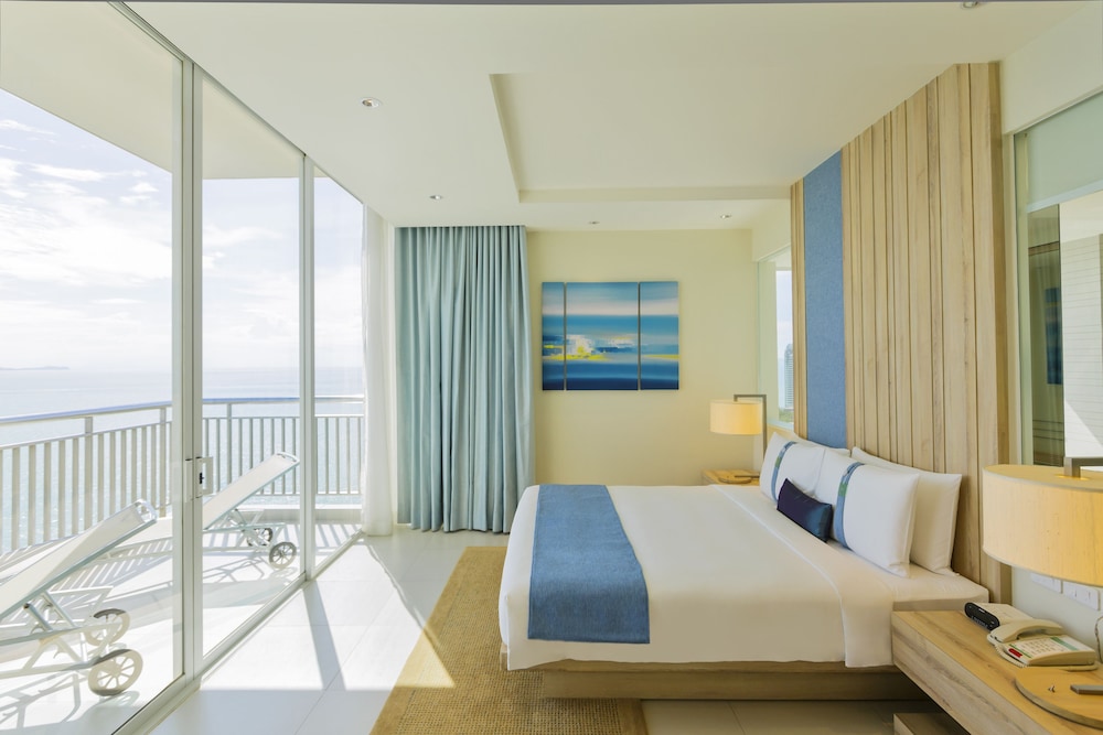 Holiday Inn Pattaya Hotel 25/83