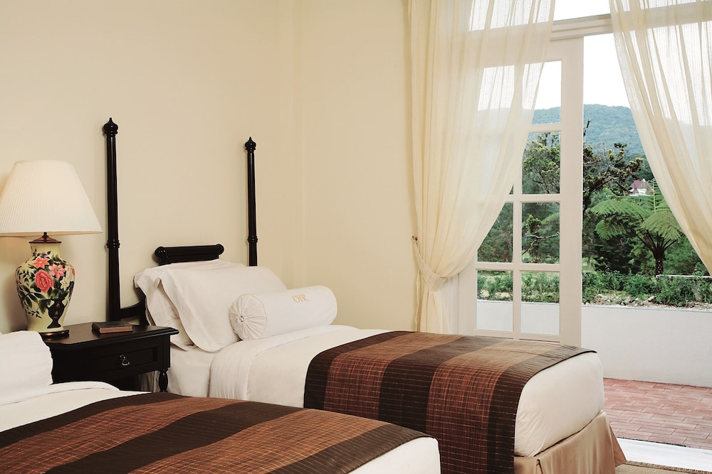 CAMERON HIGHLANDS RESORT 22/74