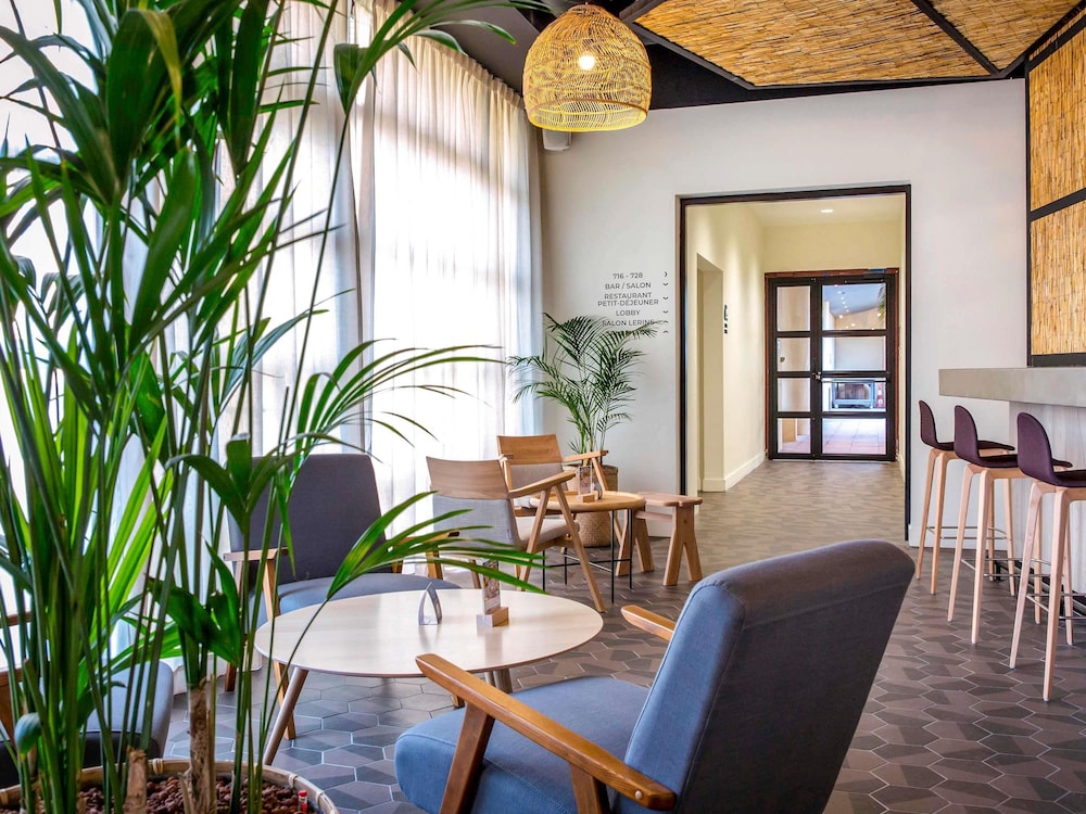MERCURE CANNES MANDELIEU 34/60