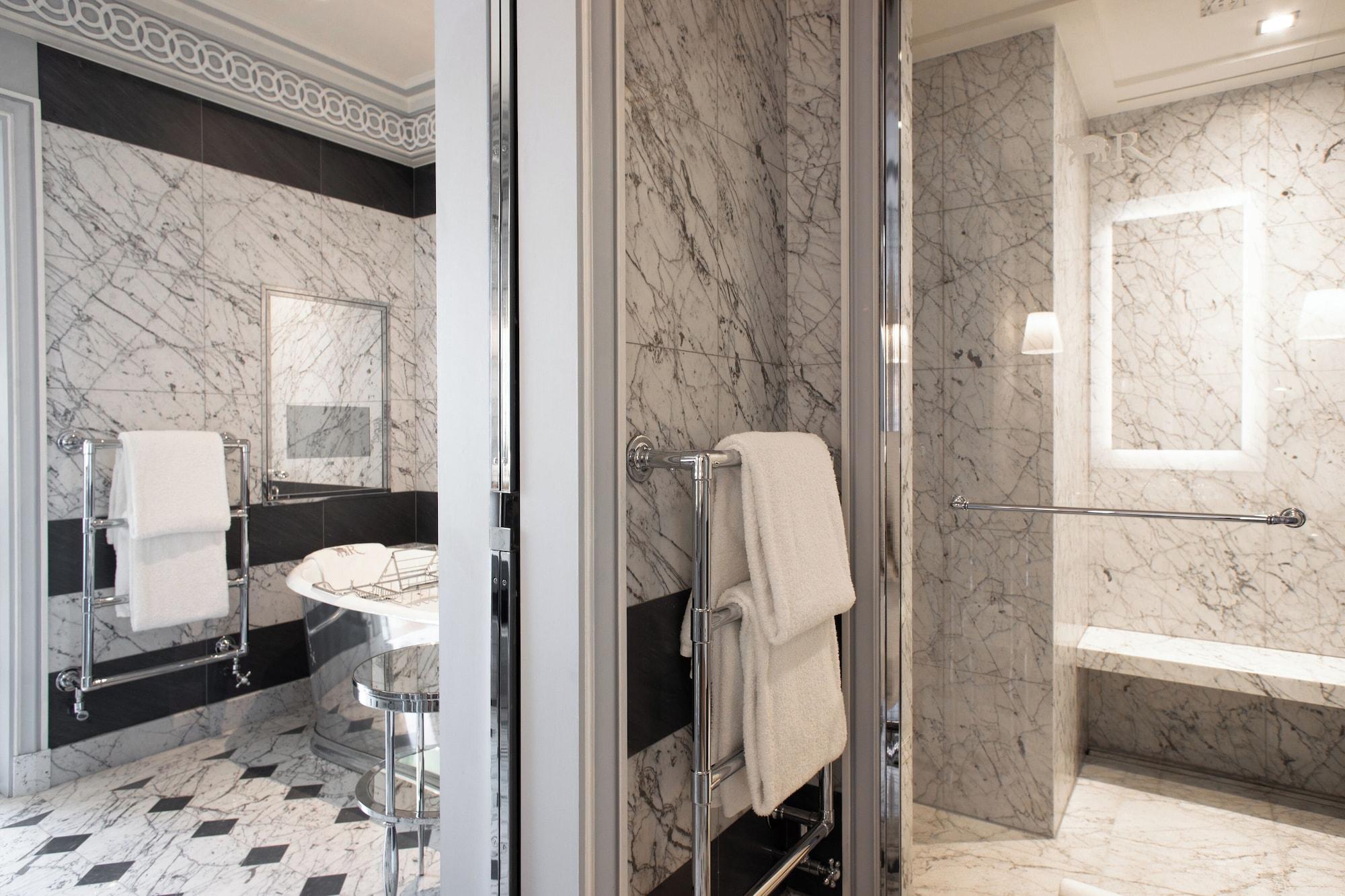 جناح رئاسي، La Reserve Paris Hotel And Spa 5/6