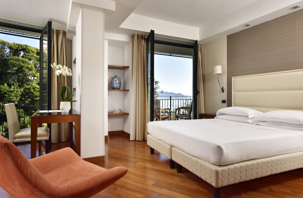 Raito Hotel 67/133
