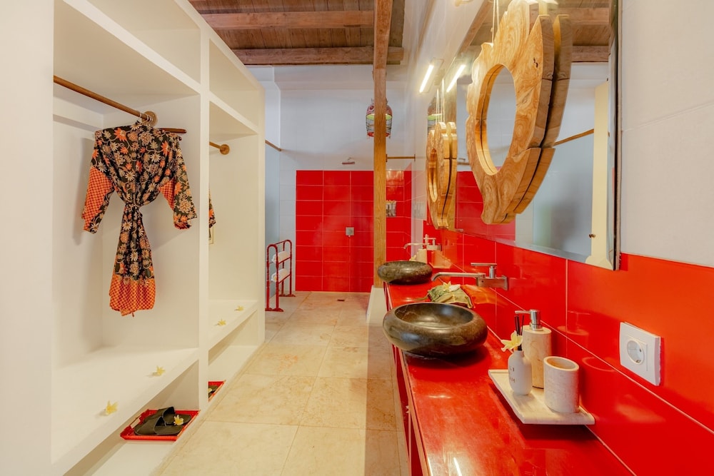 Bali Ginger Suites And Villa 40/50