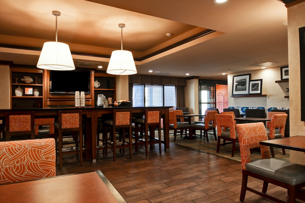 Hampton Inn Waldorf 37/47