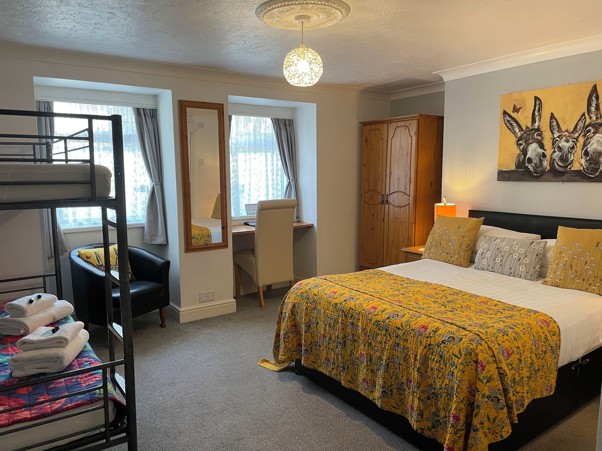 Family, Double and Twin Beds