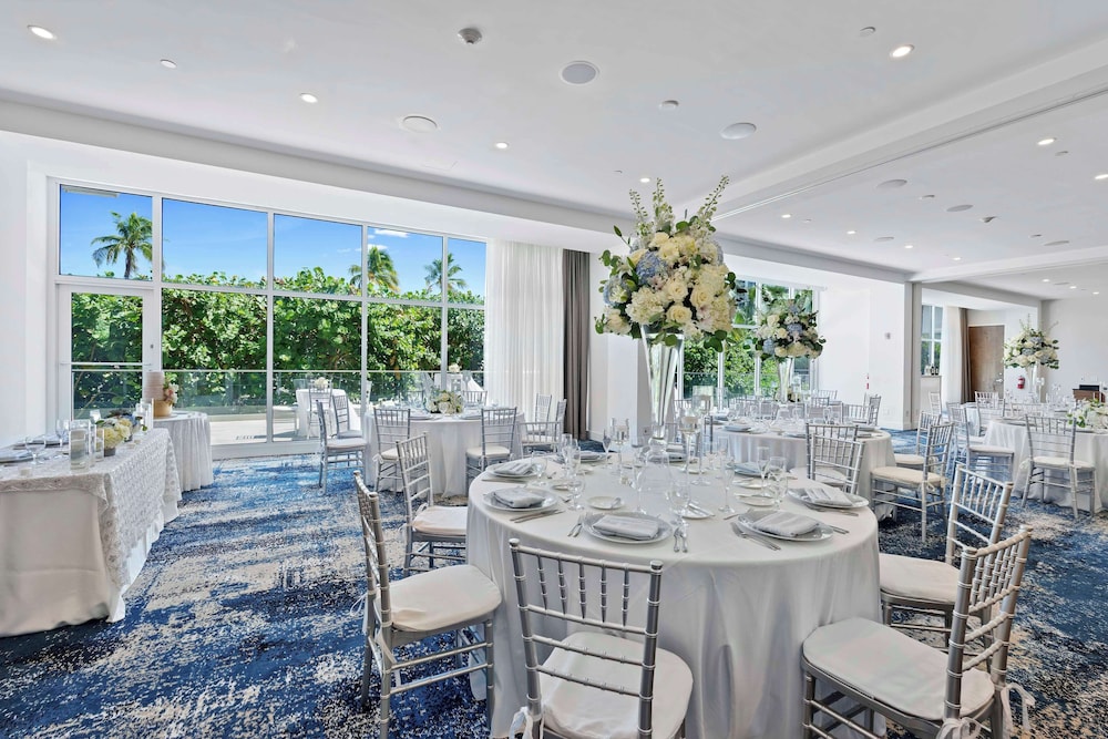 B Ocean Resort Fort Lauderdale 29/50