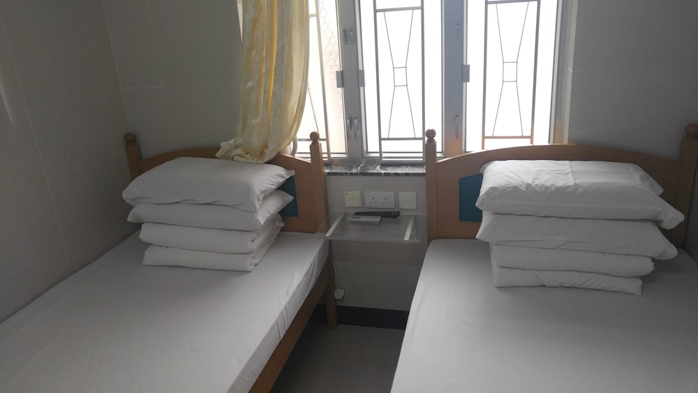 Mei Wah Guesthouse 10/18