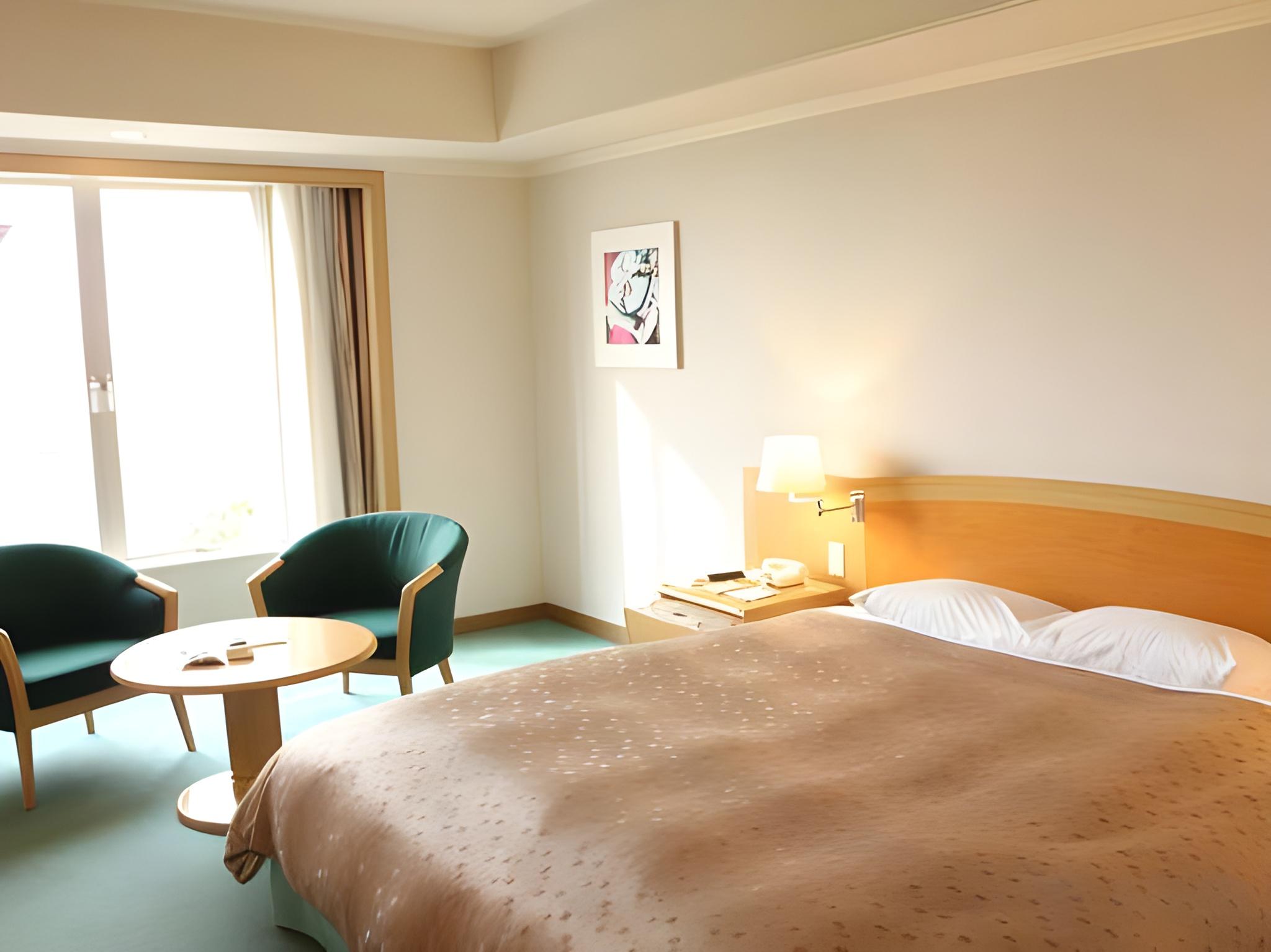 Room, Side View