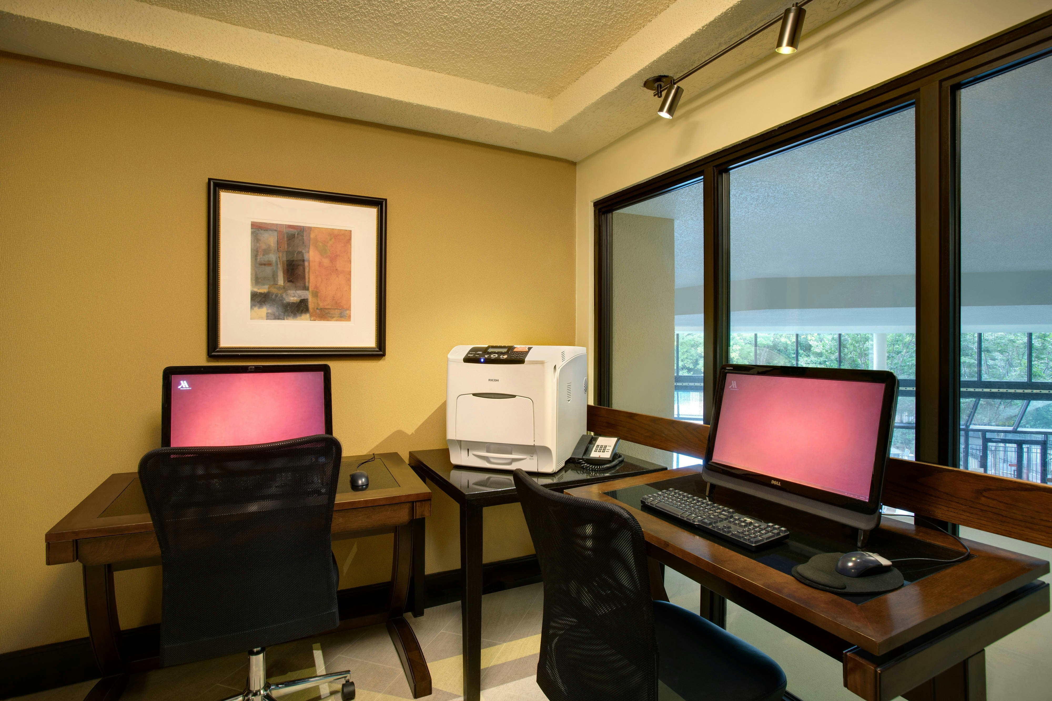 Greensboro High Point Marriott Airport 16/21
