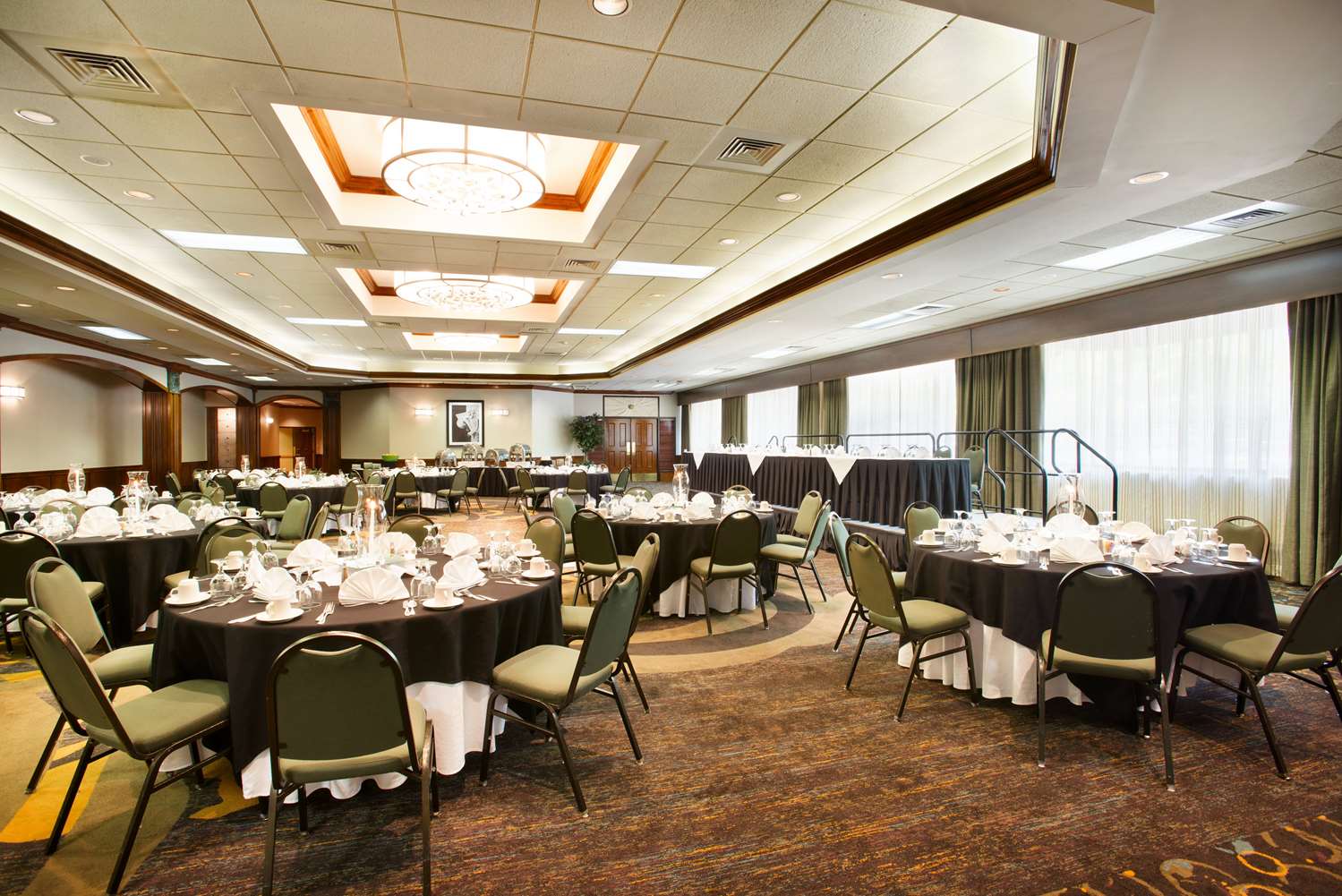 restaurant cafeteria